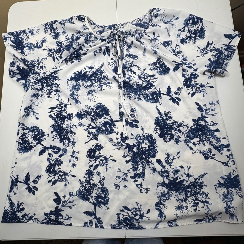 SHEIN Curve 3XL Blue‎ White Toile Floral Tie Neck Blouse Plus Size